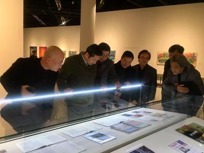 【现场】纪念改革开放40周年 刘海粟美术馆特别策划 “川上同行--四川美院八人展”(上海巡展)